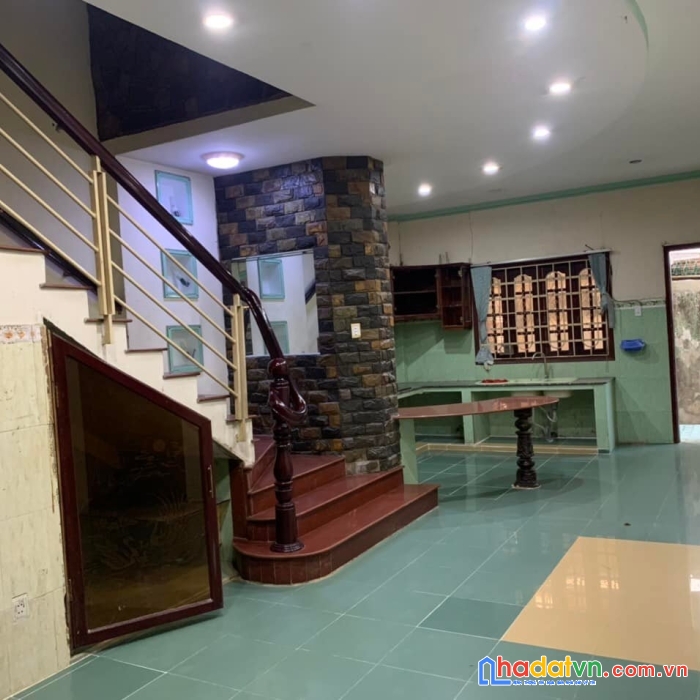 Biệt thự 3 tầng ngang 10m kdc hồng long hiệp bình 200m2 giá 16.5 tỷ