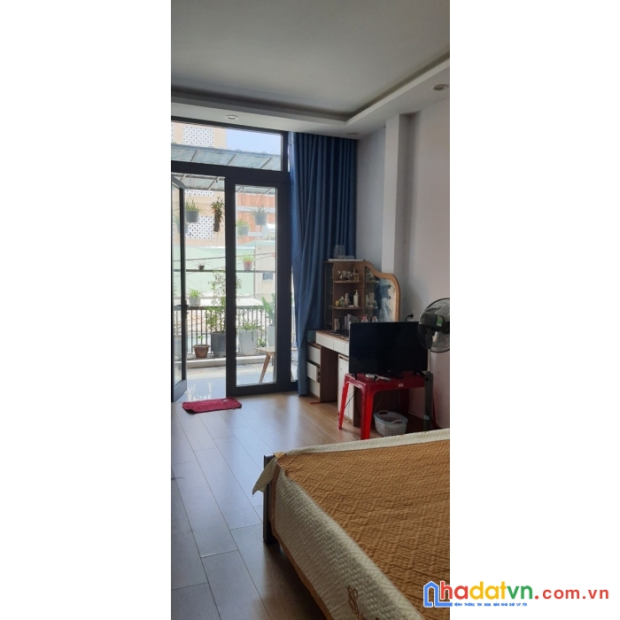 Bán nhà kiệt 5.5m, view cầu rồng, quận sơn trà,dt:60m2, chỉ 3.xx tỷ.