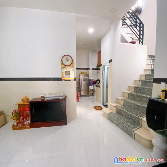 Bán nhanh nhà lê quang định, hạ 300 triệu, chỉ còn 6.5 tỷ dt 53m2