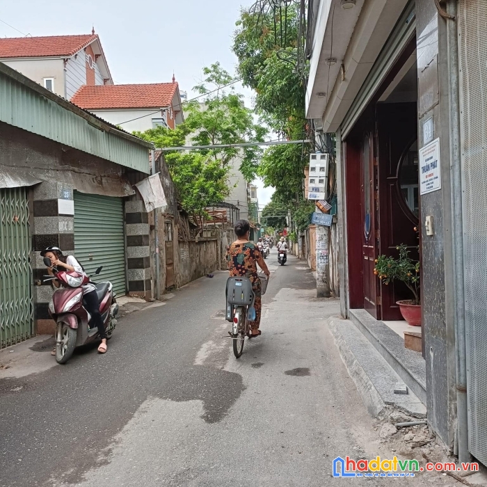 Bán đất yên lộ- mặt ngõ kinh doanh- ô tô tránh xe máy