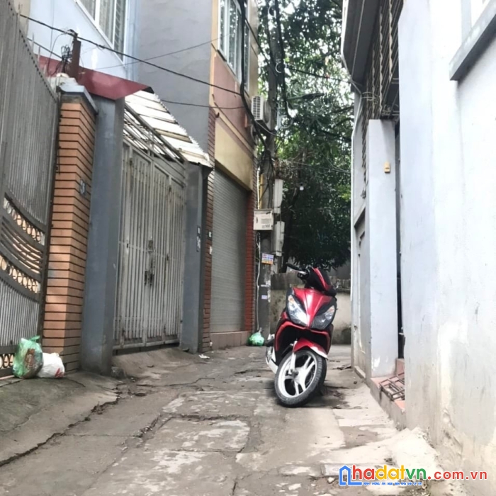 Bắc từ liêm - nhà đẹp ở ngay – ngõ thông – gần phố