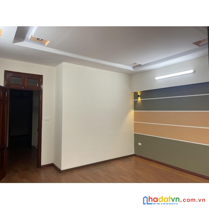 Mặt phố hoàng sâm, dt 59m² x 4 tầng, lô góc, kinh doanh, nhỉnh 15 tỷ