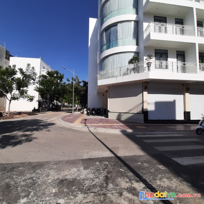 Đất k1 sau lưng đêm gala, 90m2, đối diện ks kì phú