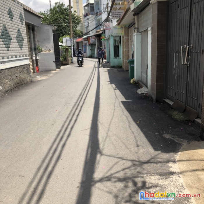 Cần bán nhà vị trí đẹp tại phường bình trung tây- quận 2