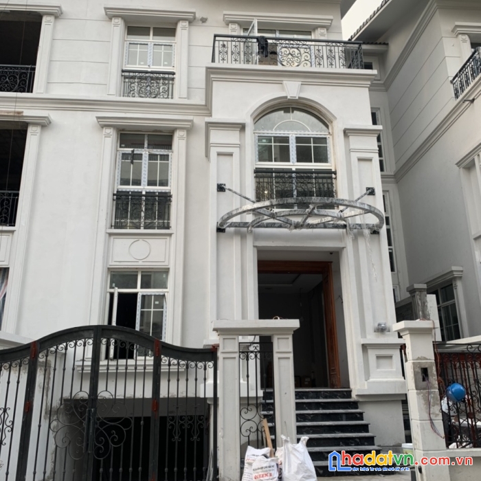 Cắt lỗ bán nhanh nhà phân lô võ chí công, tây hồ