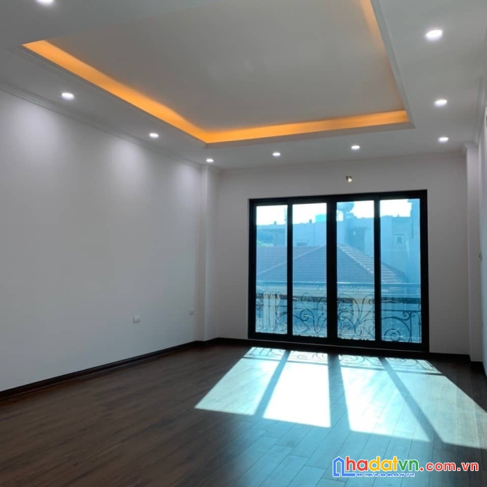 Chỉ 2.5 tỷ đã sở hữu ngay cho mình nhà 35m 5t, oto đỗ, lai xá hoài đức.