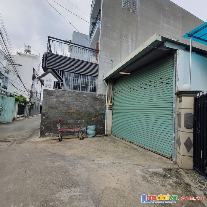 Bán nhà 60 m2 tại đường số 8 linh xuân tp.thủ đức giá 3,4 tỷ