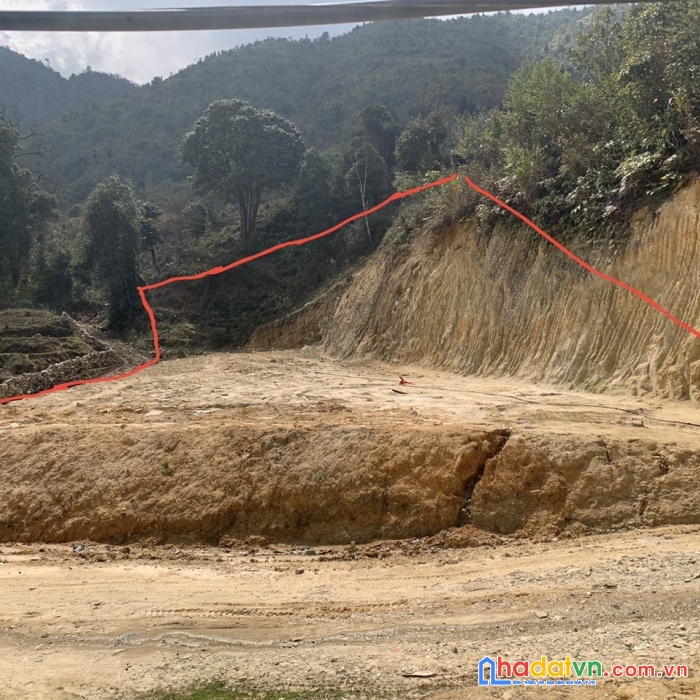 Lô đất 1000m đắc địa tại sa pa, cần bán nhanh ( lh : 0369583341 )