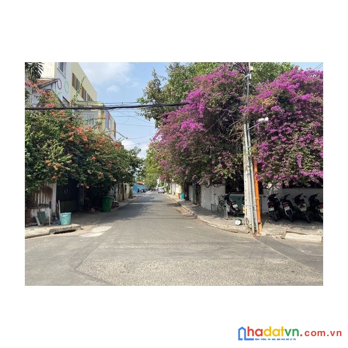 Cho thuê biệt thự số 7b phùng khắc khoan, quận 1. 15x20m nở hậu 25m