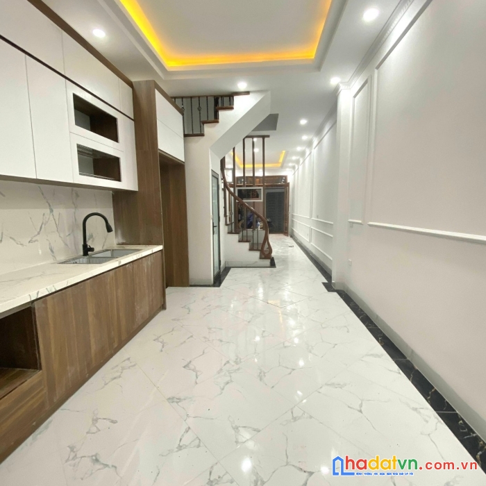 Bán nhà mặt ngõ phố định công, giải phóng, 10m ra mặt phố, tiện kd online, dt 51m2 x 5 tầng, 5,9 tỉ