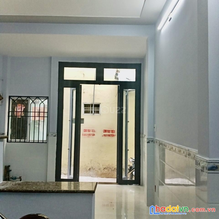 Bán gấp nhà 1/ trước cổng trường tiểu học bình long 28m2 nhà mới vào ở ngay. giá chỉ 2tỷ7