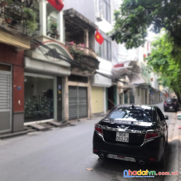 Bán nhà cự lộc, thanh xuân 4 tầng, dt 45m2 ô tô đỗ trước cửa 