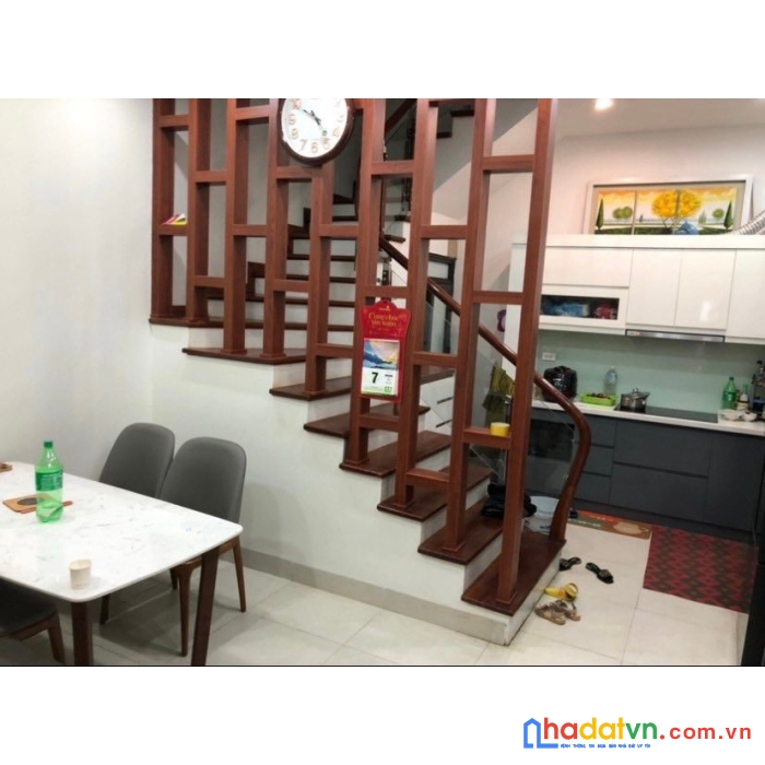 Bán nhà trung văn dt 60m  4 tầng ô tô tránh giá 6,8 tỷ thương lượng.