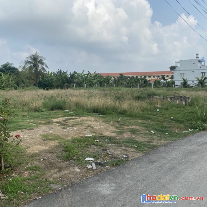 Bán đất nền gần chợ bình chánh xã bình chánh diện tích 168.8m2