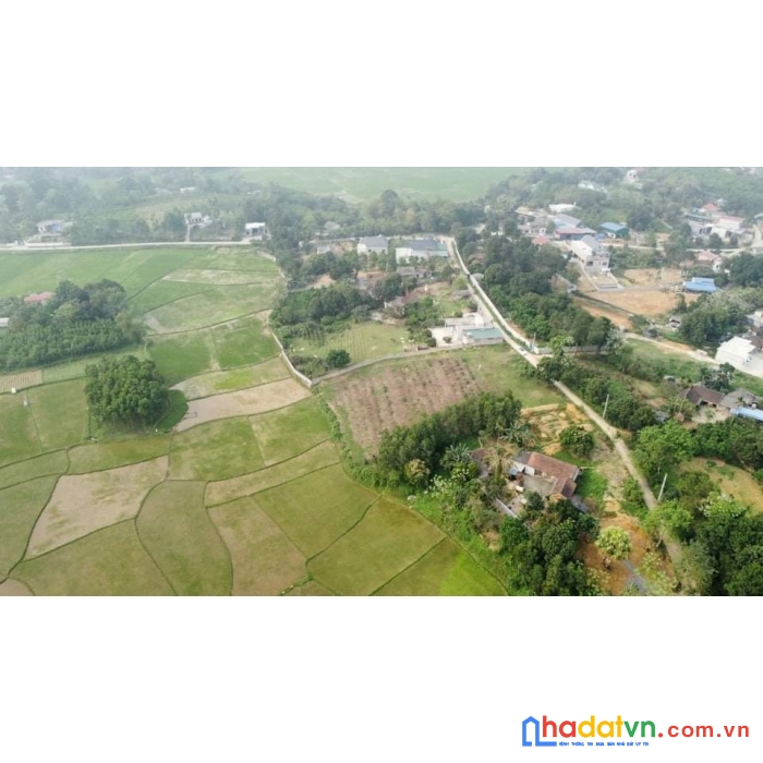 Chính chủ cần bán đất lương sơn giá chỉ 2tr/m. tổng diện tíc h 2000m có 100m thổ cư