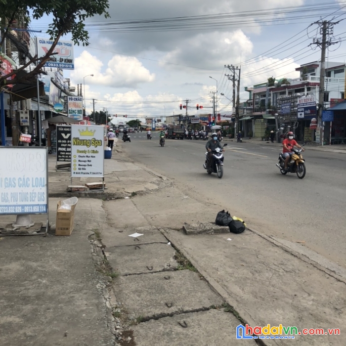 Chính chủ cần bán nhà mặt phố vị trí đẹp tại tp tân an