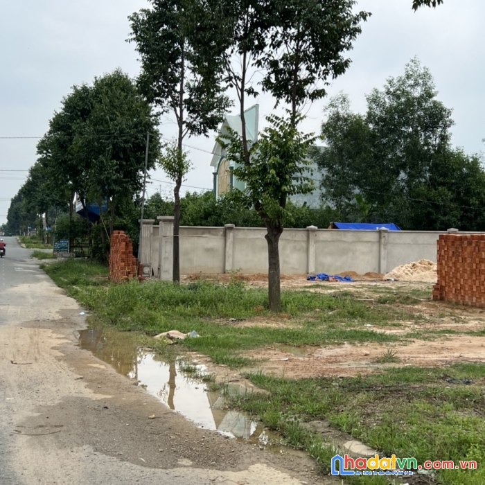 Bán lại lô đất 288m2 đường cao sơn tự gần 2 trường học giá 750tr 