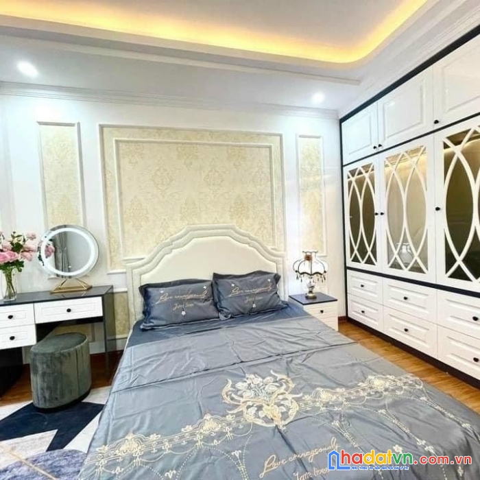 Sổ phân lô - ô tô đỗ cửa - 1 nhà ra phố - 5 tầng mới đẹp 0912257284