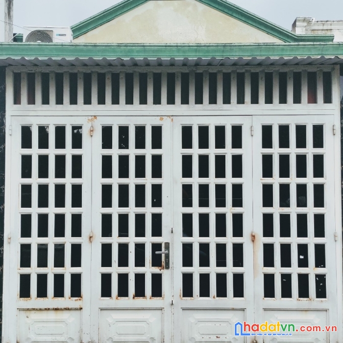 Bán nhà đường 5 p.linh trung tp.thủ đức, vuông vức - sân rộng, 4m x 15m  x 2,7 tỷ, 0898.153.335