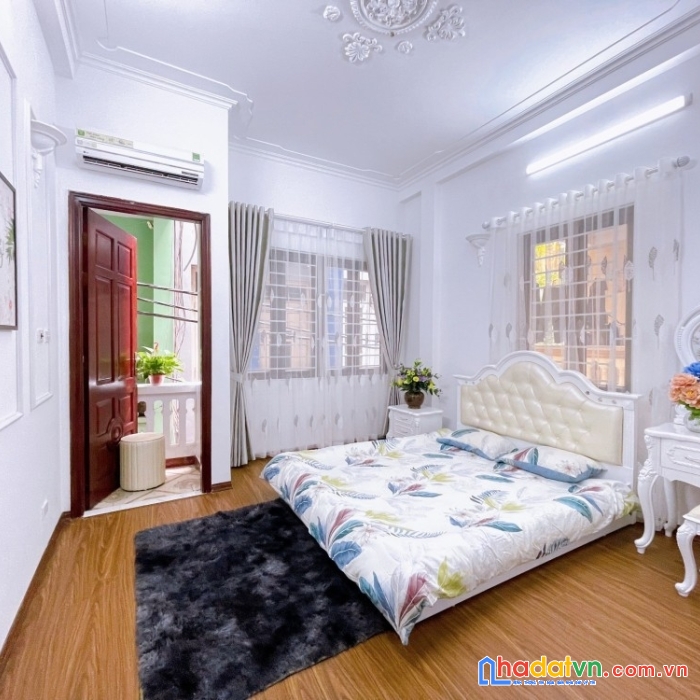 Bán nhà gấp lê đức thọ 55,8 m2, 7 tầng, mt 6,2m, giá 13,5 tỷ.