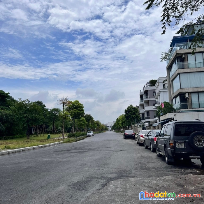 Bán nhà tư đình- long biên- 55n2- 3 tầng - 7.15 tỷ