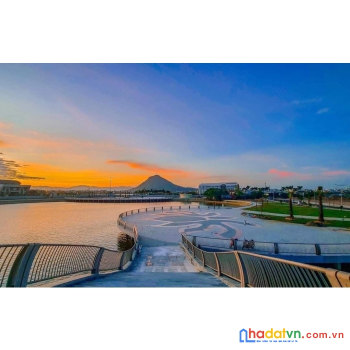 Chính chủ cần tiền bán nhanh lô đất tại dọc bờ hồ điều hòa  hồ sơn - tỉnh phú yên