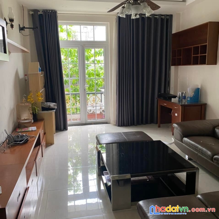 Cần bán căn nhà phường tân phú - quận 7. ô tô đỗ cửa, cách chợ tân mỹ chỉ 50m, mua bán sầm uất..lộ