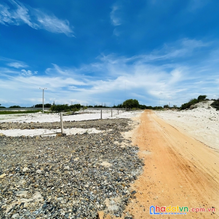 Đất mặt biển giá rẻ có thể làm resort hay kdl ngay biển bình thuận