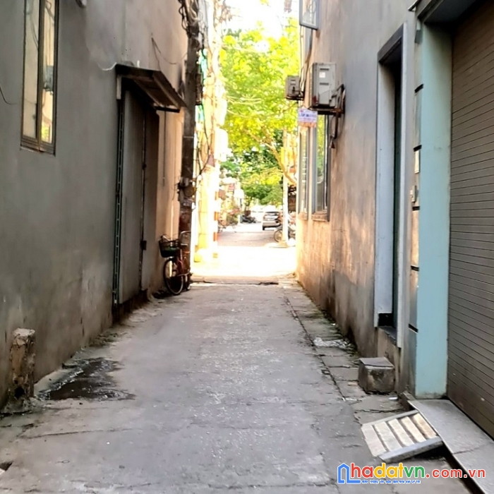 Bán gấp 38m2 đất trong đê đông dư, gia lâm. đường ô tô, khuôn đất đẹp. giá đầu tư. lh 0989894845.