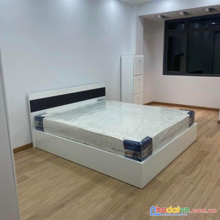 Bán nhà đường võ văn kiệt quận 1, 1 trệt, 1 lửng, 1 lầu, sát mặt tiền đường trần hưng đạo - hòa