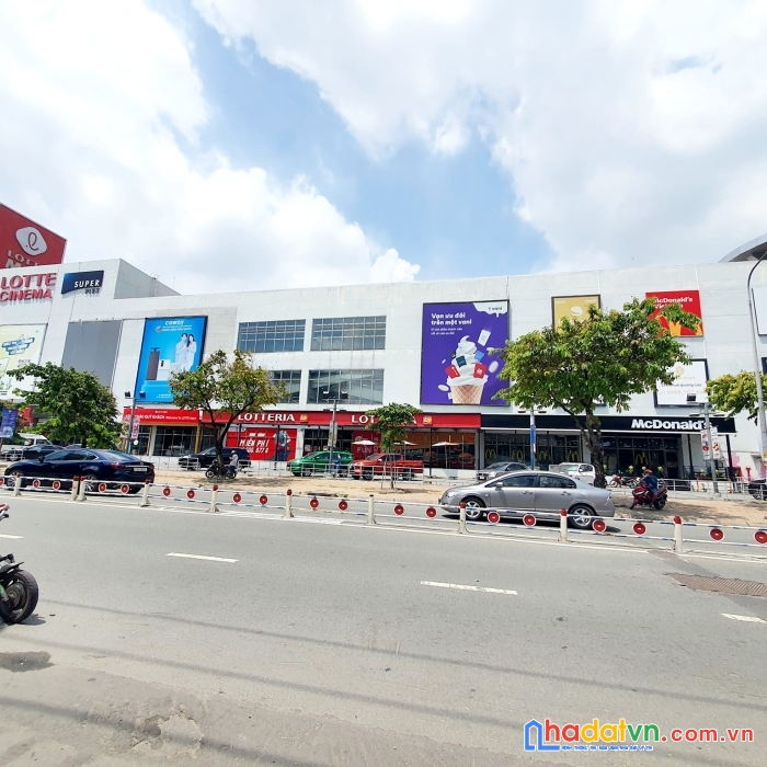 Bán nhà hẻm hai xe tăng chạy chính chủ 4 tầng - 9 phòng - ngay  lotte maxt, 80m2.