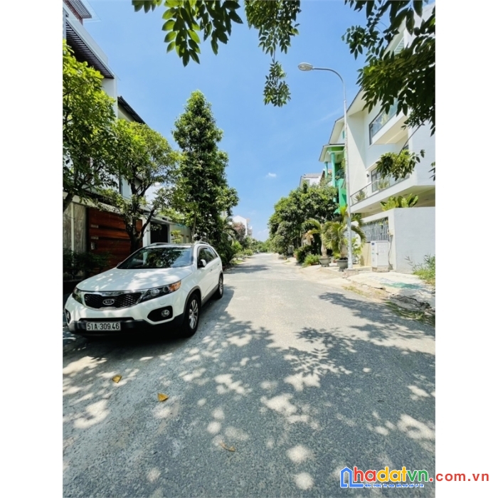 Đất mặt tiền đường số 8 hiệp bình chánh, đường nhựa xe hơi 12m. vuông đẹp 123m2 ngang7.5