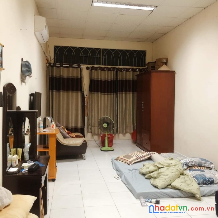 Bán nhà rẻ hẻm xe hơi khu vip ca quân đội quận 4 giá dưới 4.3 tỷ diện tích 82 m2