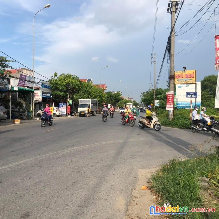 Siêu phẩm mặt đường mạc đăng doanh, dương kinh