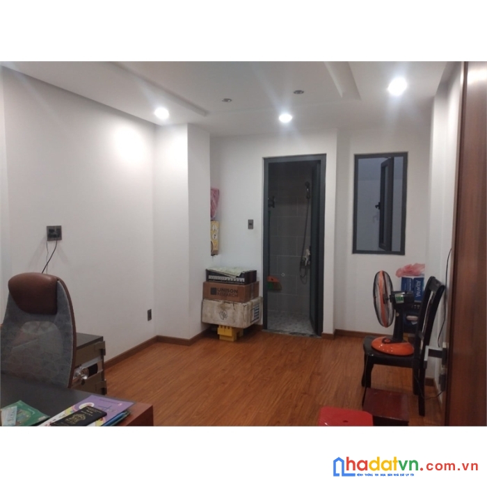 Bán nhà 5.5 tỷ huỳnh văn nghệ tân bình 4 phòng ngủ hẻm ô tô 56m2