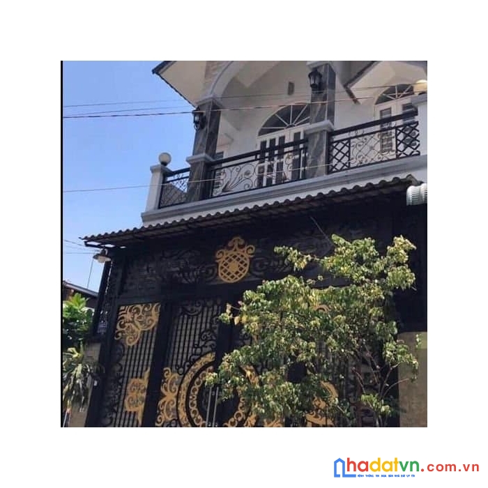 Bán nhà riêng 180m2 tại khu dân cư gần chợ hưng long