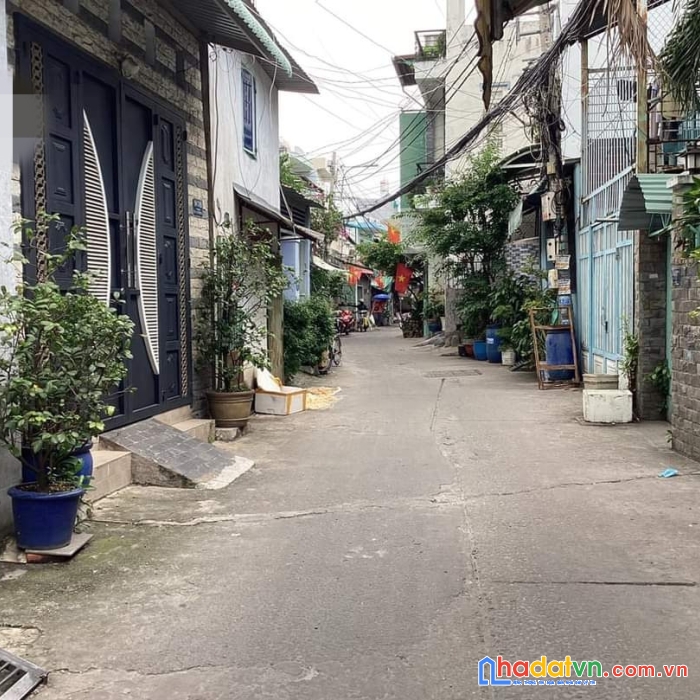 Nhà hẻm bùi văn ba, hxh, 4x22,giá 6 tỷ 65