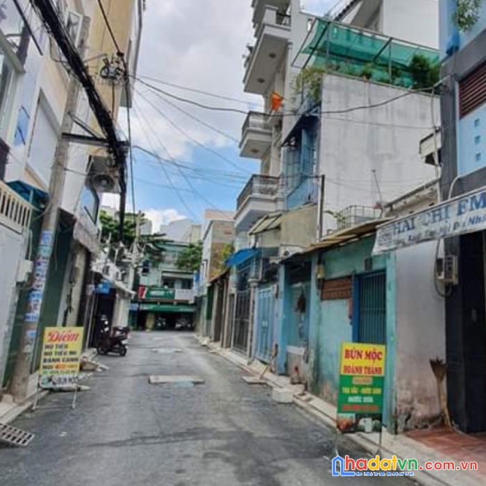 Hxt văn cao 2 tầng 6.4 x 18 giá 8.4 tỷ q.tân phú