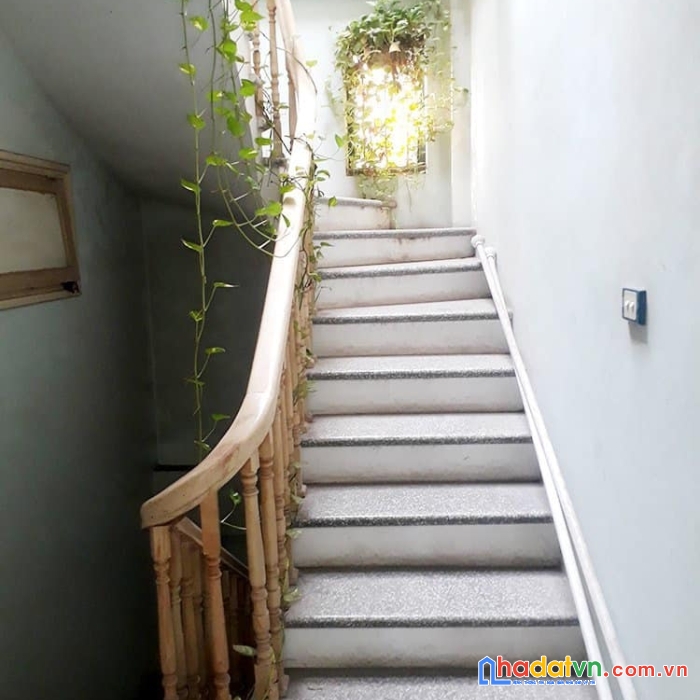Phân lô cầu giấy 60m - ô tô tránh - kinh doanh giá chỉ 5,5 tỷ