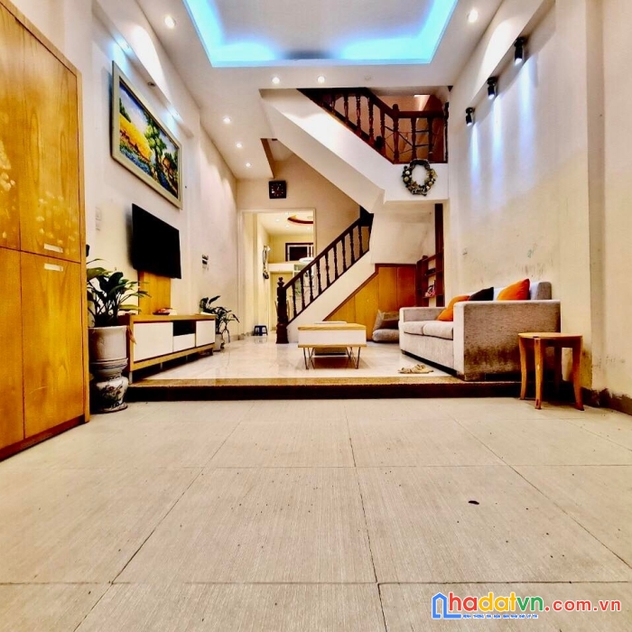 Siêu phẩm kim đồng - hoàng mai, 50m2, nhà 5 tầng, ô tô , kd, 7,9 tỷ