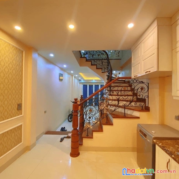 Bán nhà cầu diễn_từ liêm 57m2_giá 5.3tỷ_ô tô đỗ cửa_3 mặt thoáng_an sinh đỉnh