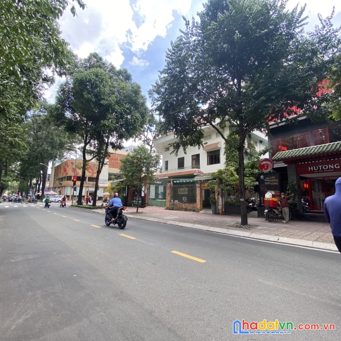 Cho thuê toà nhà mt lê quý đôn, q3