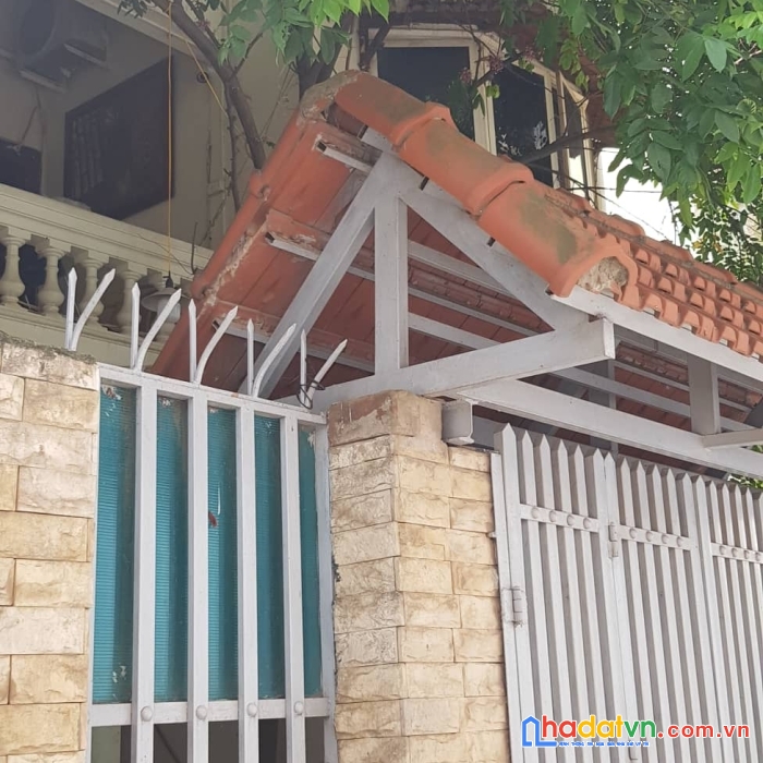[bán nhà sân vườn phân lô] cạnh times, hàng xóm full quan chức, ô tô tránh, 80m2 chỉ 8 tỷ