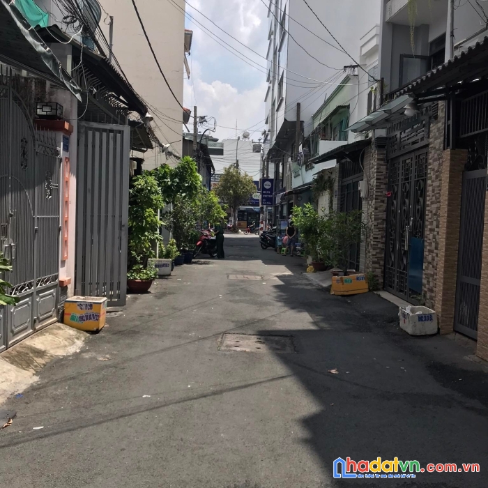 Nhà hẻm xe tải 5m lý thánh tông giá chỉ 5.4 tỷ