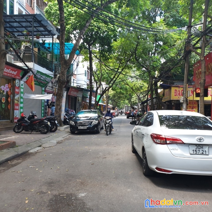 Bán nhà phân lô ngõ 385_hoàng quốc việt, cầu giấy: vỉa hè_ôtô, 50m2 giá nhỉnh 10 tỷ