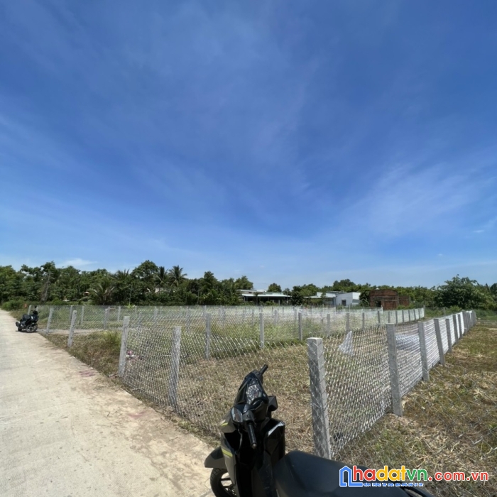 Cần ra gấp lô đất nền   âp lộc tiền, xã mỹ lộc, cần giuộc ,long an