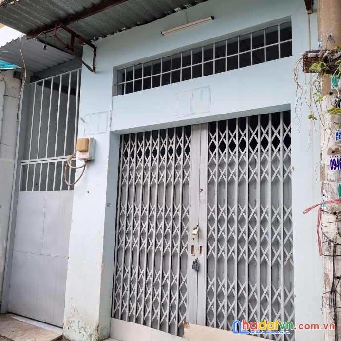 Bán gấp nhà c4 hẻm 155 phú thọ hoà, tân phú, 62m2, giá rẻ.