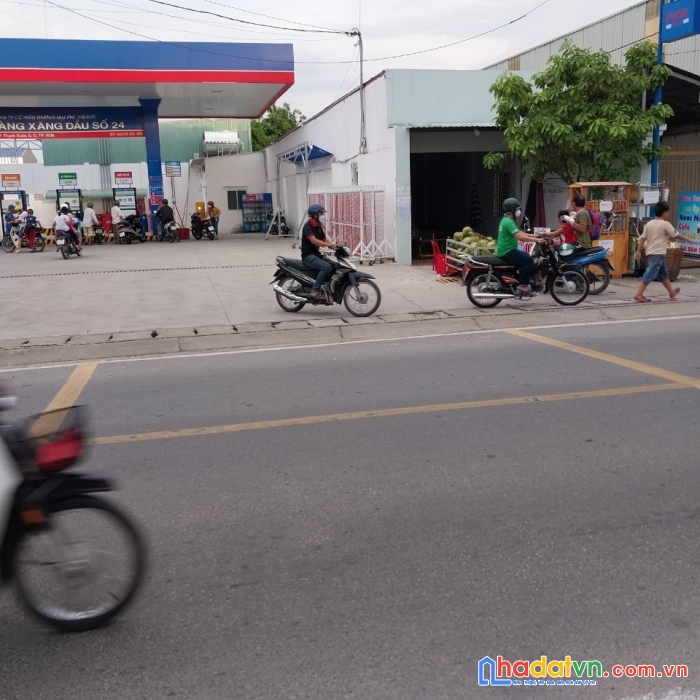 Chính chủ cần sang nhượng gấp quán cafe vị trí đẹp tại tp hcm
