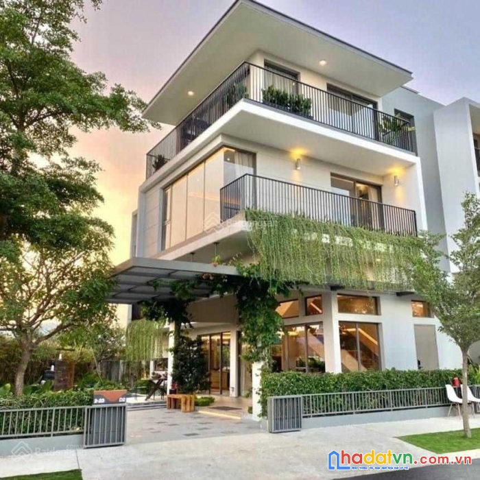 Bán nhà khu compound the standard bình dương - gọi 0938817978