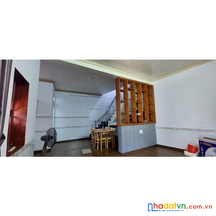 Bán nhà 1 trệt 1 lầu siêu xinh full nội thất, gần ubnd phường tân vạn